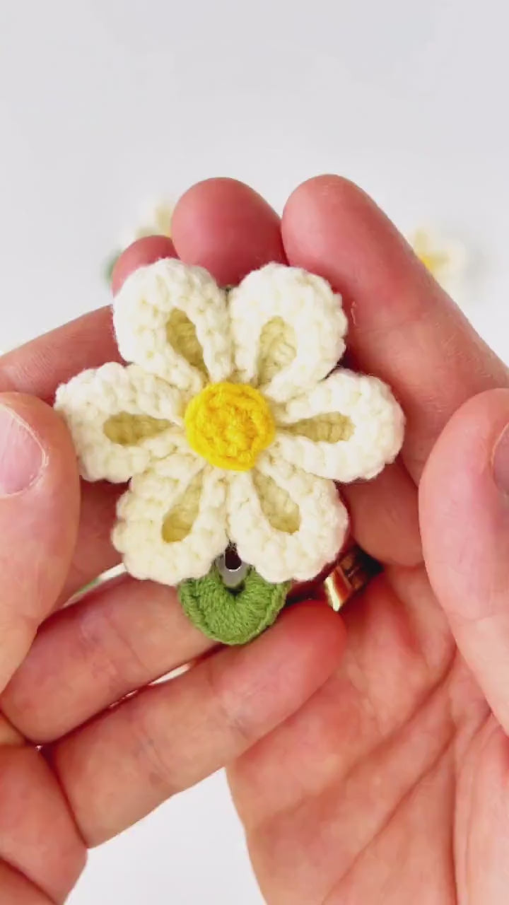 Floral Hair Clip Daisy Hair Clip Spring Clothing Accessories Daisy Hair Accessories Crochet Hair Clip Cute Hair Clips Flower Hair Barrettes