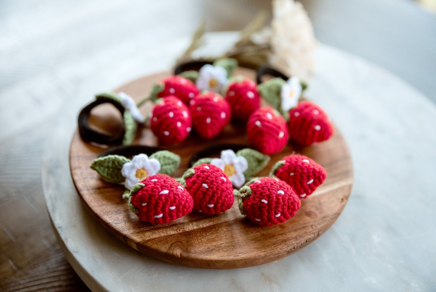 3D Strawberry Scrunchies - Hemsin Atelier
