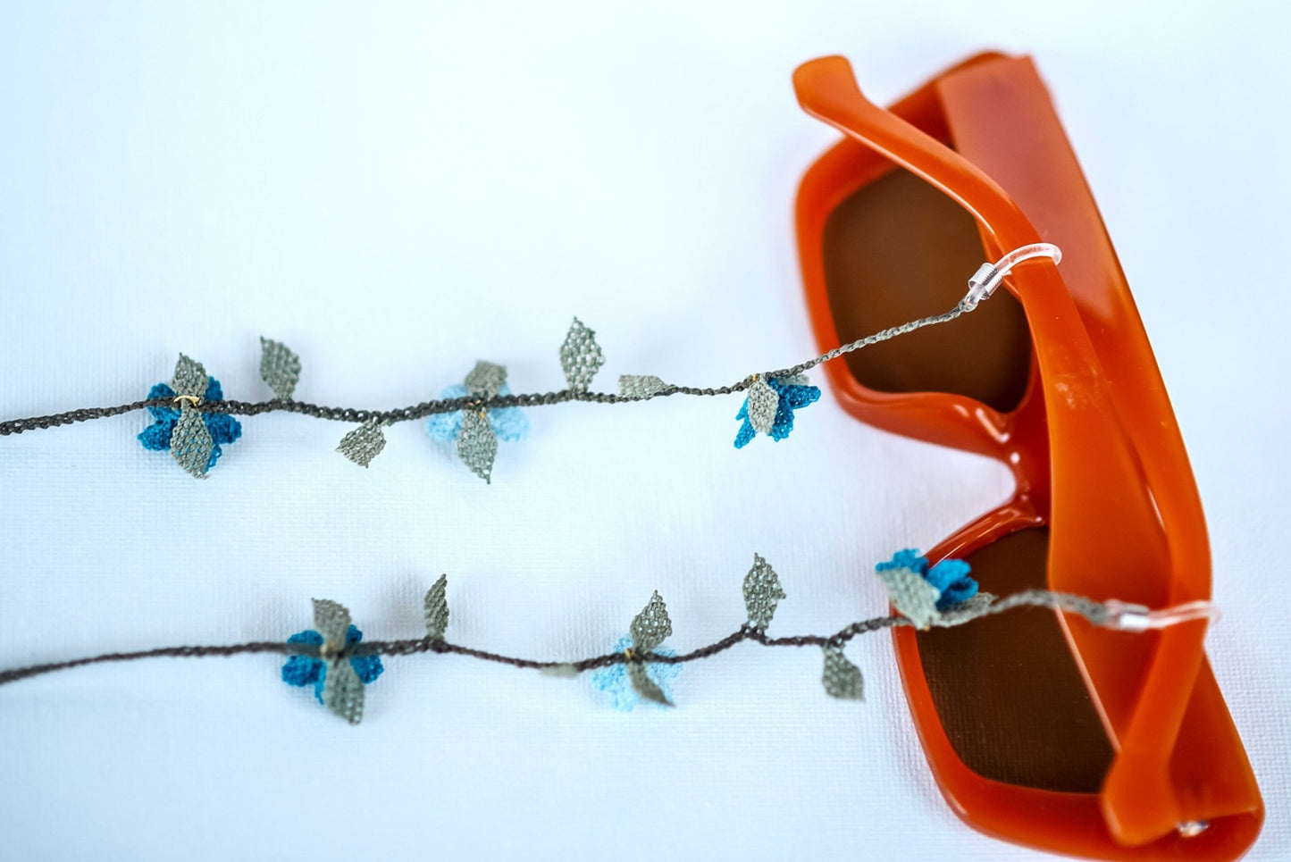 Blue Floral Eyeglass Chain - Hemsin Atelier