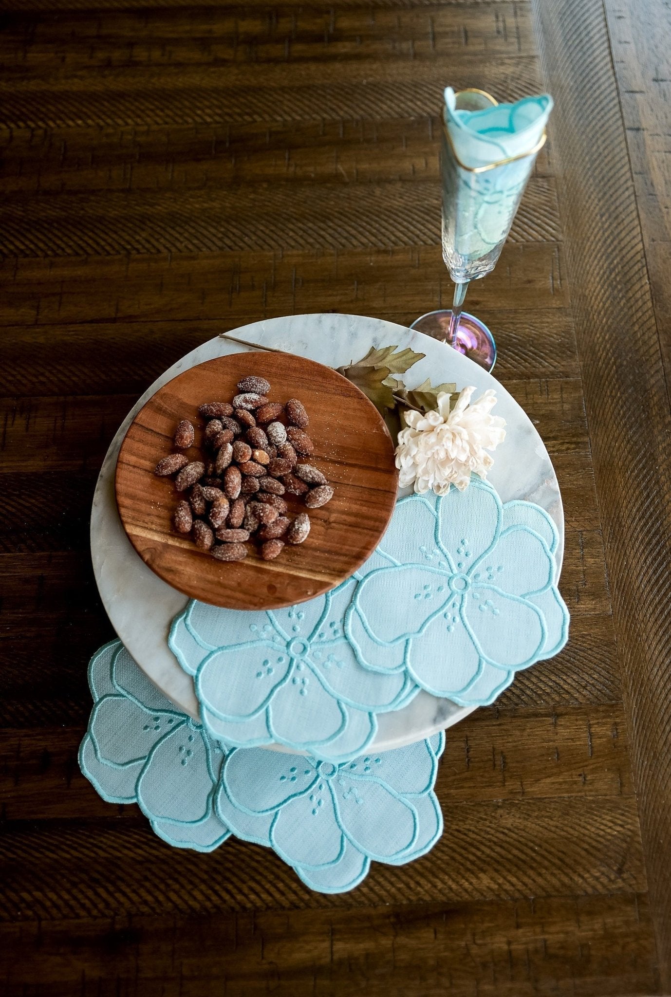 Blue Flower Embroidered Cocktail Napkins - Hemsin Atelier