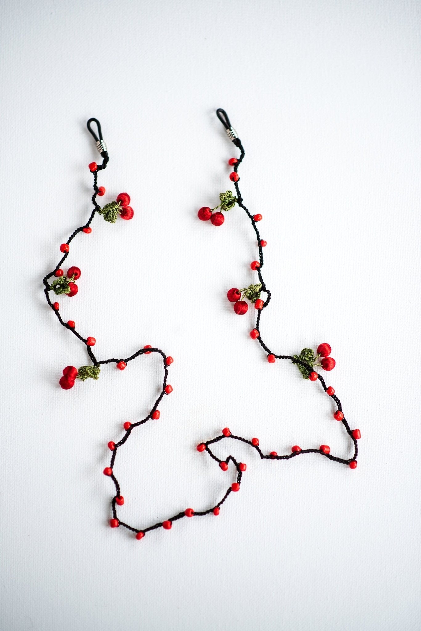 Cherry Eyeglass Chain - Hemsin Atelier
