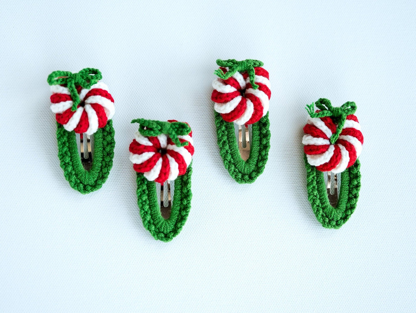 Christmas Themed Hair Clips - Hemsin Atelier