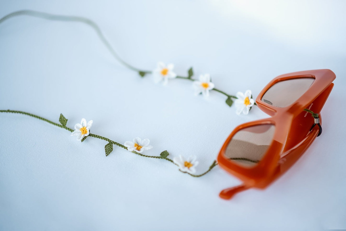 Daisy Eyeglass Chain - Hemsin Atelier