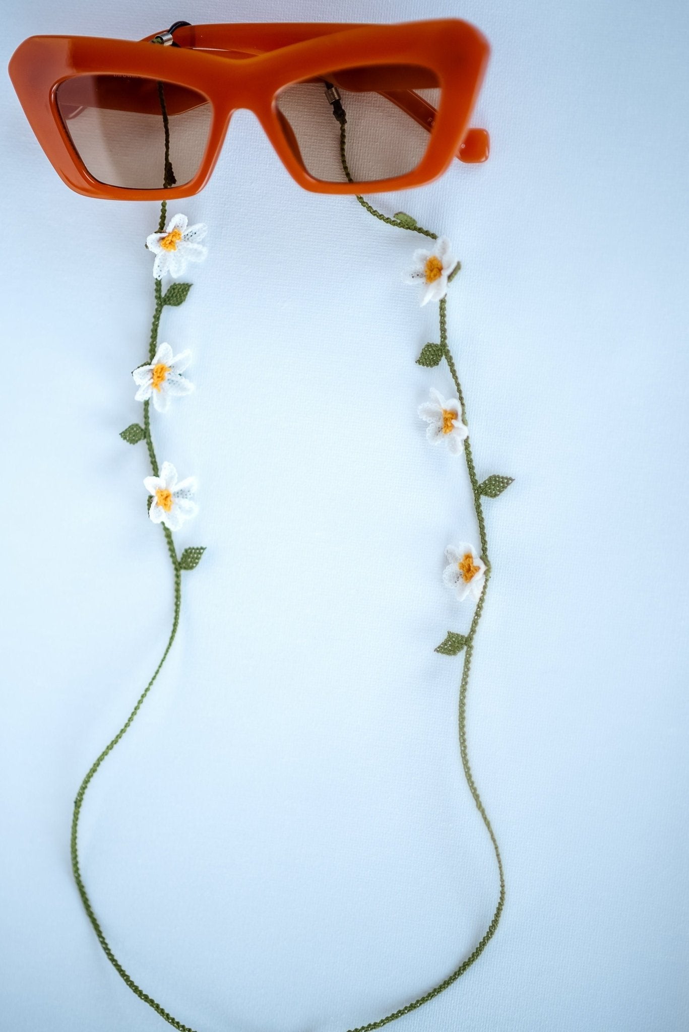 Daisy Eyeglass Chain - Hemsin Atelier