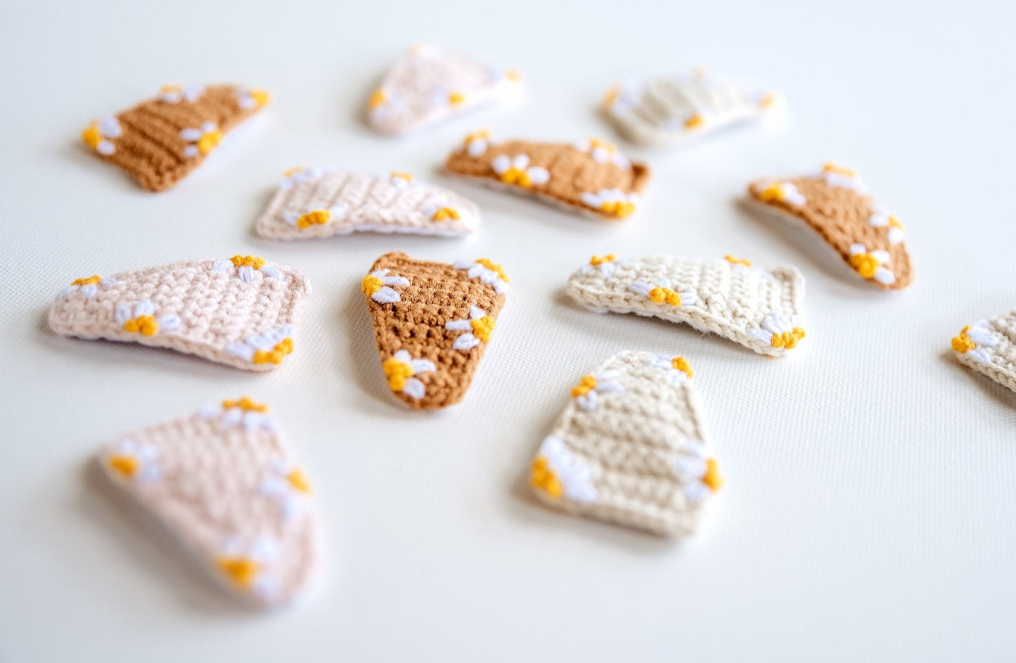 Daisy Hair Clips - Hemsin Atelier