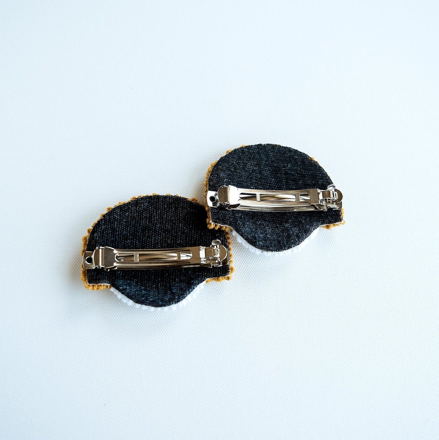 Eye Hair Clips - Hemsin Atelier