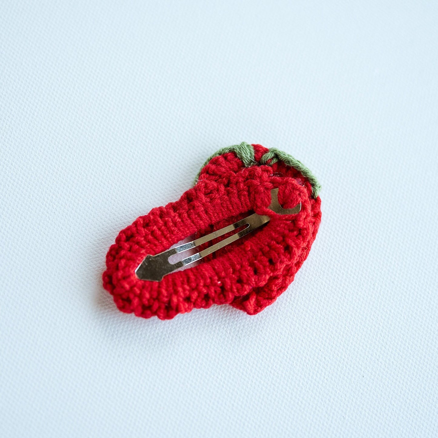 Strawberry Hair Clip Cute Kawai Hair Snap Kawai Fruit Hair Barrettes Cute Crochet Hair Clip Amigurumi Hair Accessories Unique Toddler Gift