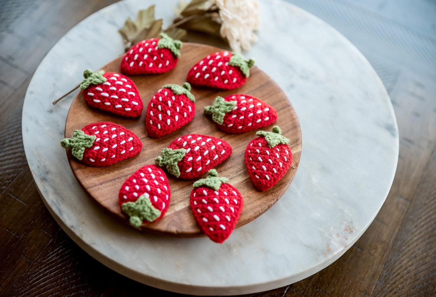 Kawai Strawberry Hair Clips - Hemsin Atelier