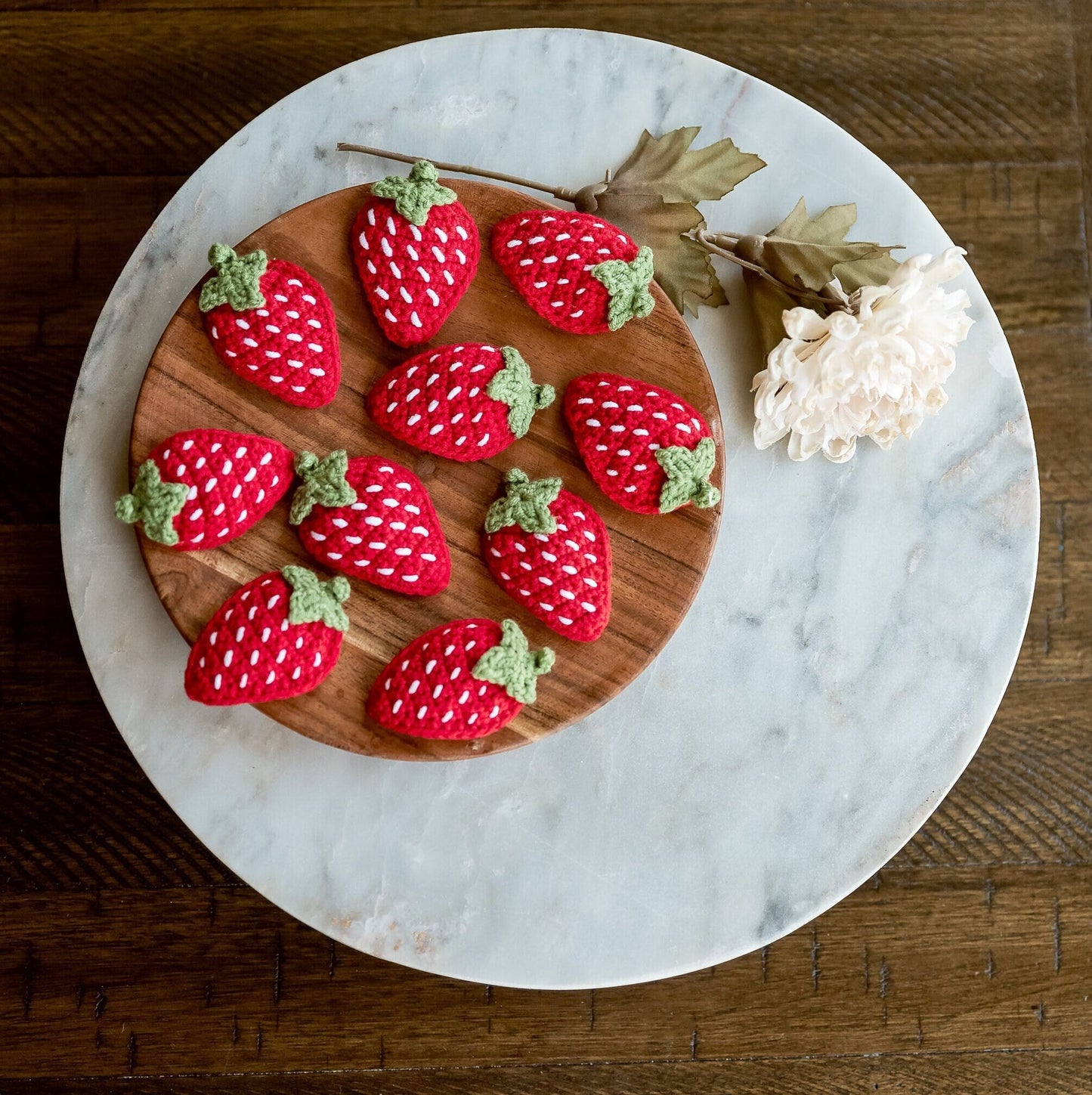 Kawai Strawberry Hair Clips - Hemsin Atelier