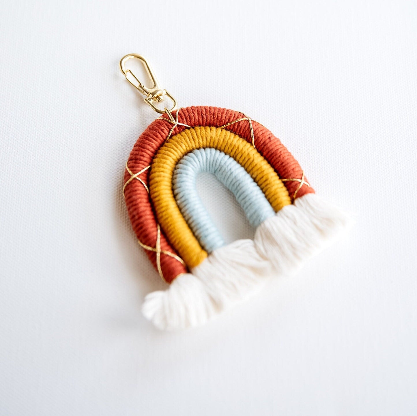 Rainbow Keychain Boho Rainbow Keychain Rainbow Zipper Pull Rainbow Backpack Charm Baby Shower Favors Bulk Event Party Favors Bulk Supply - Hemsin Atelier