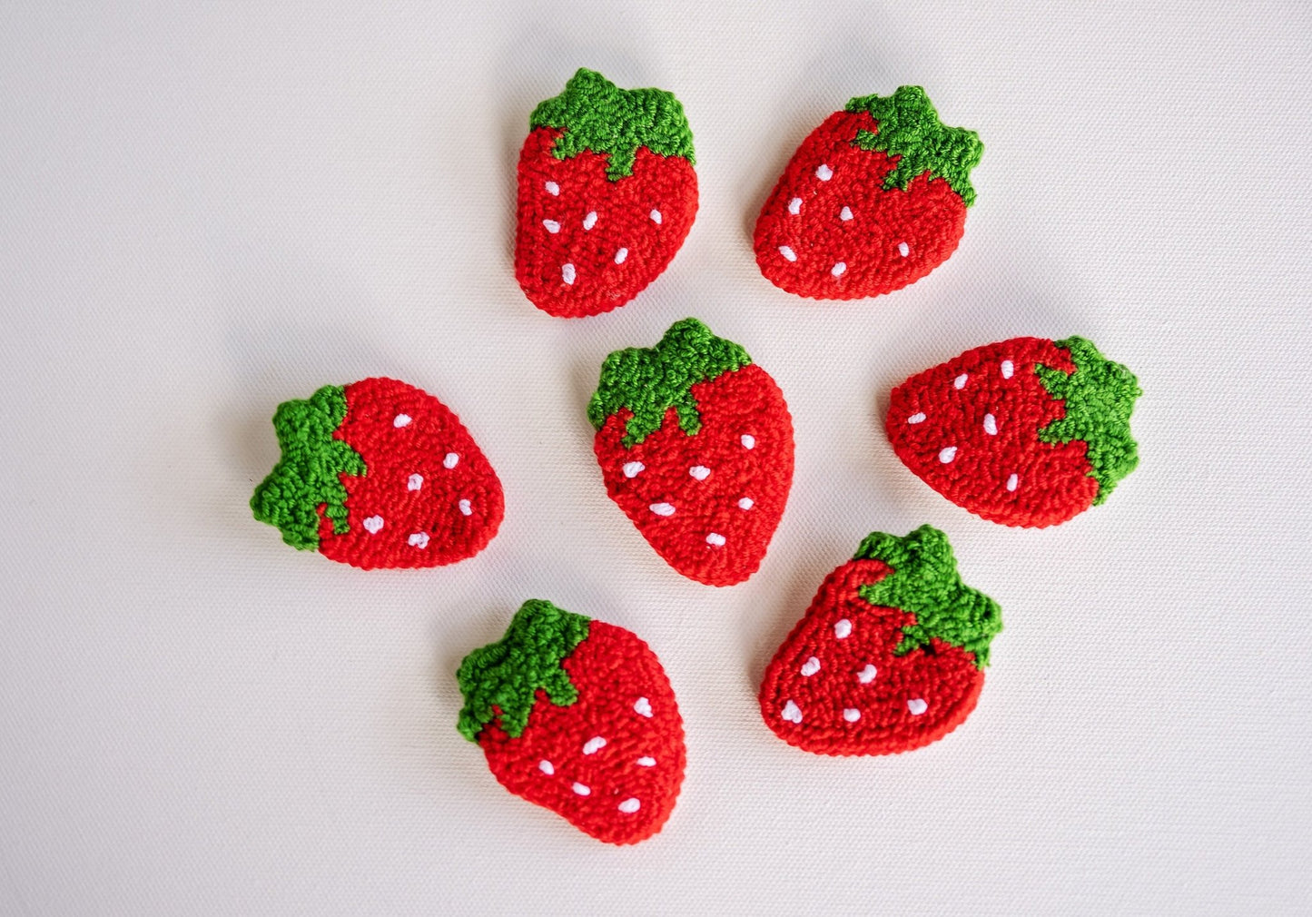 Strawberry Brooch Pins - Hemsin Atelier