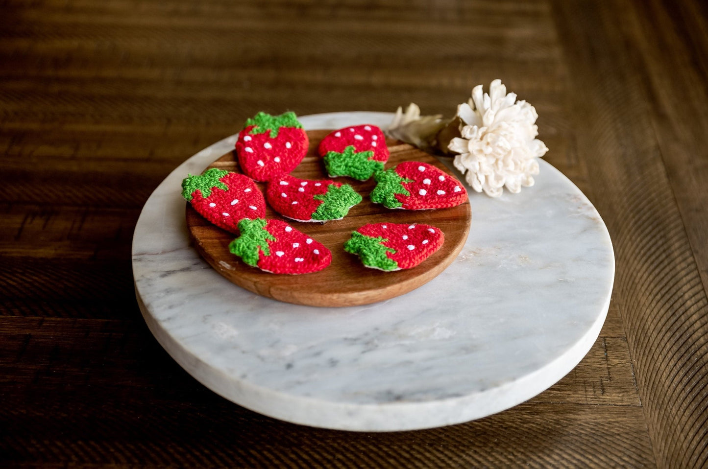 Strawberry Brooch Pins - Hemsin Atelier