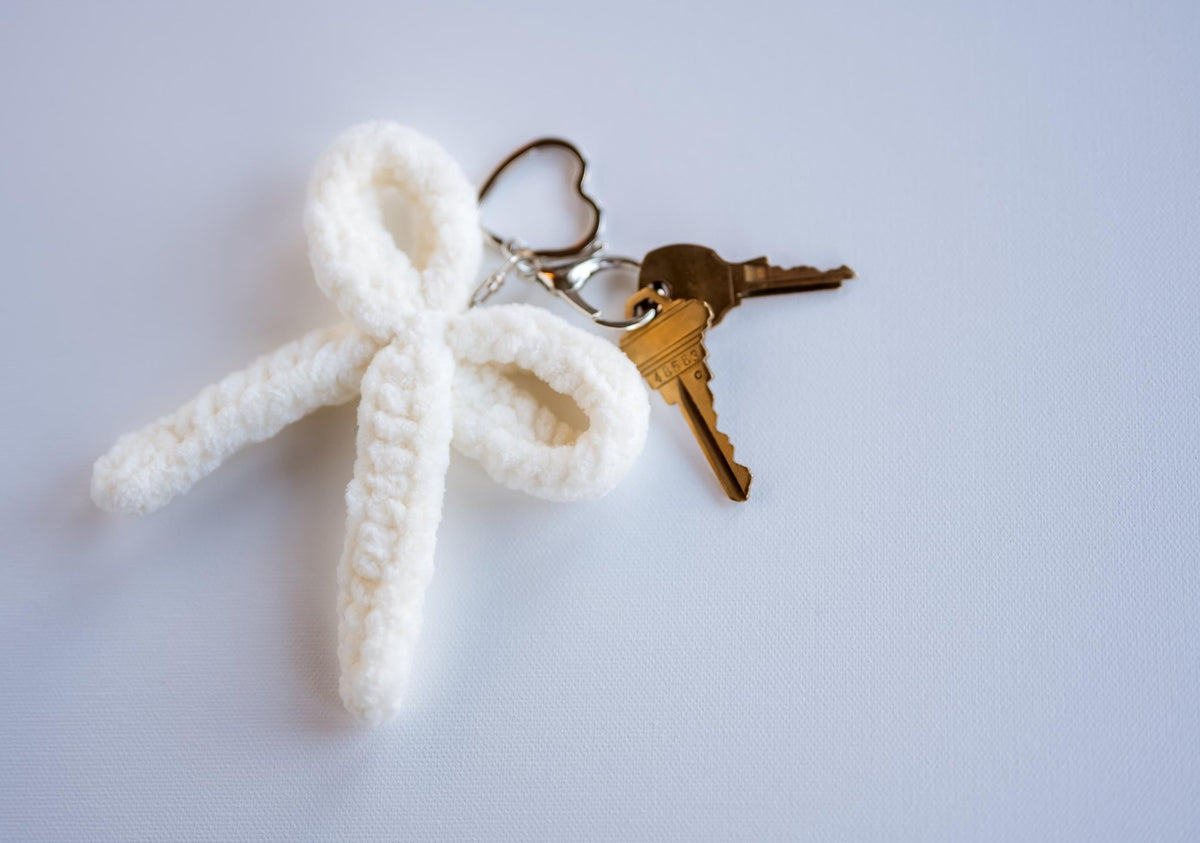 Chunky Bow Keychain - Hemsin Atelier