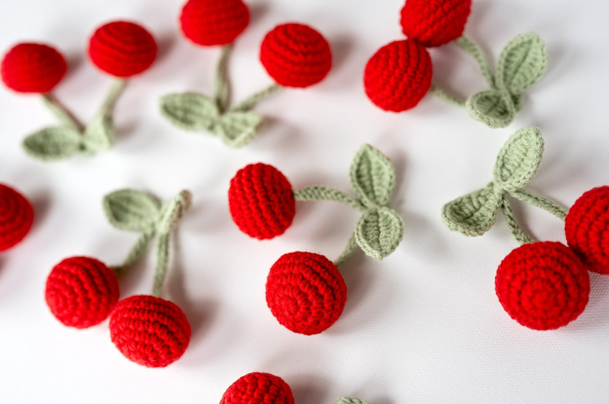 Crochet Cherry Appliques - Hemsin Atelier