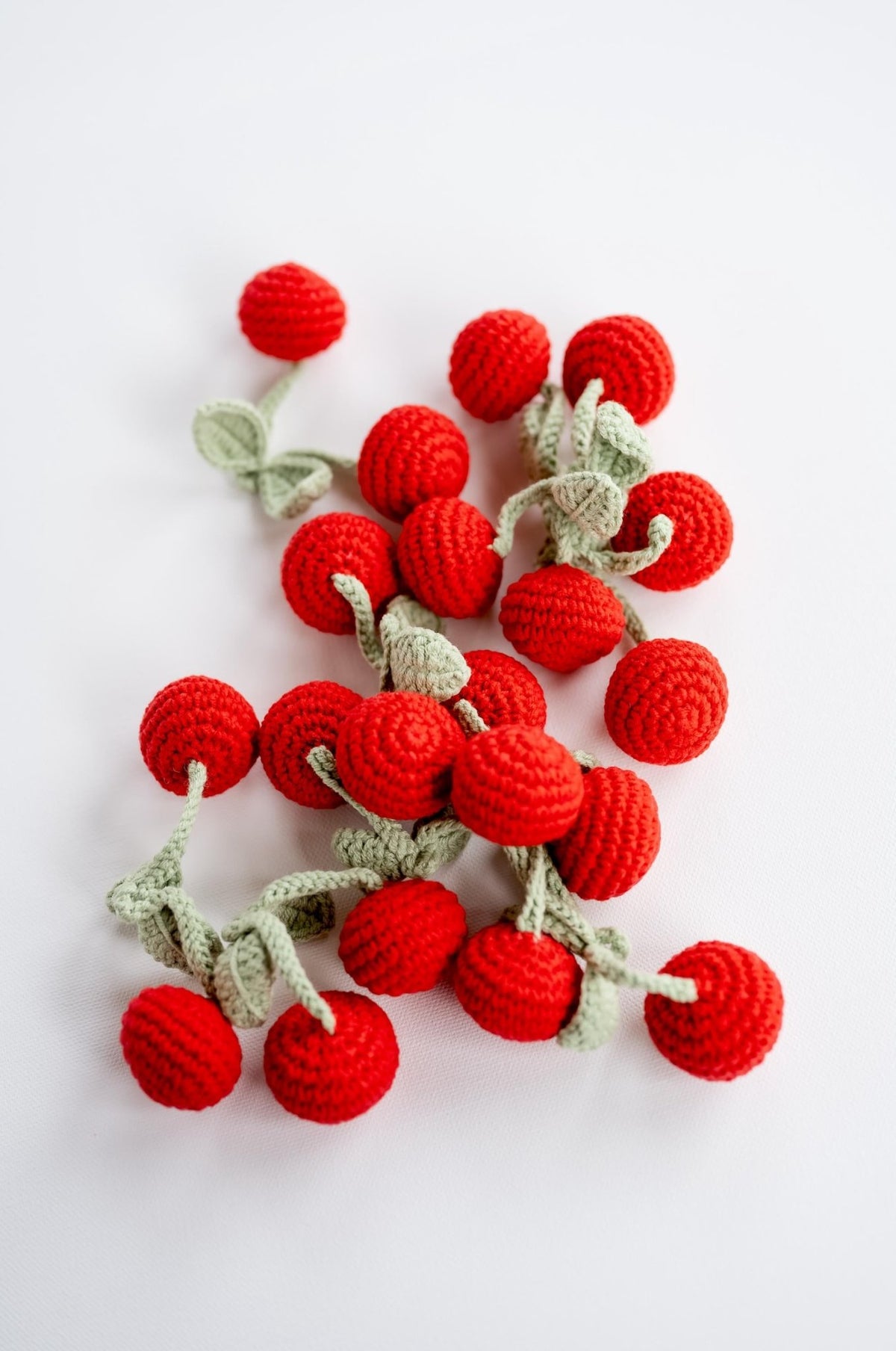 Crochet Cherry Appliques - Hemsin Atelier