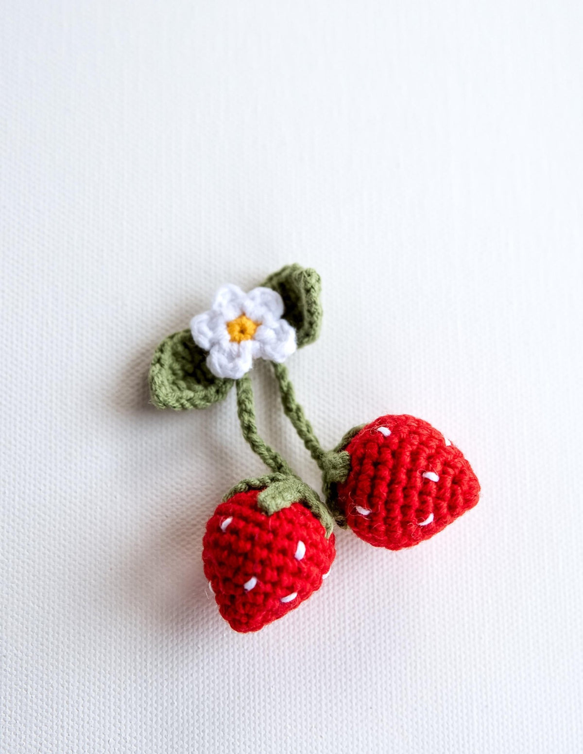 Crochet Strawberry Motifs - Hemsin Atelier