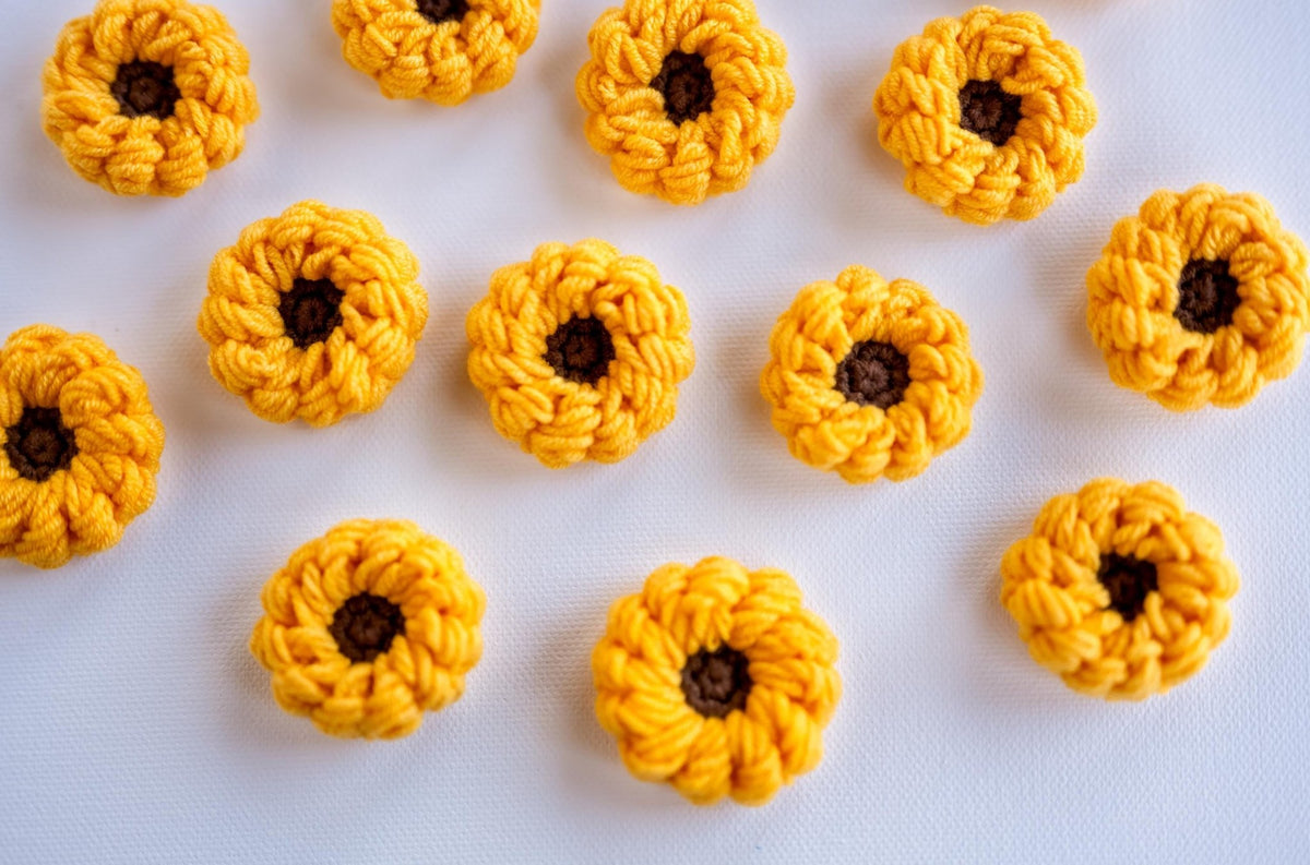 Crochet Sunflower Appliques - Hemsin Atelier