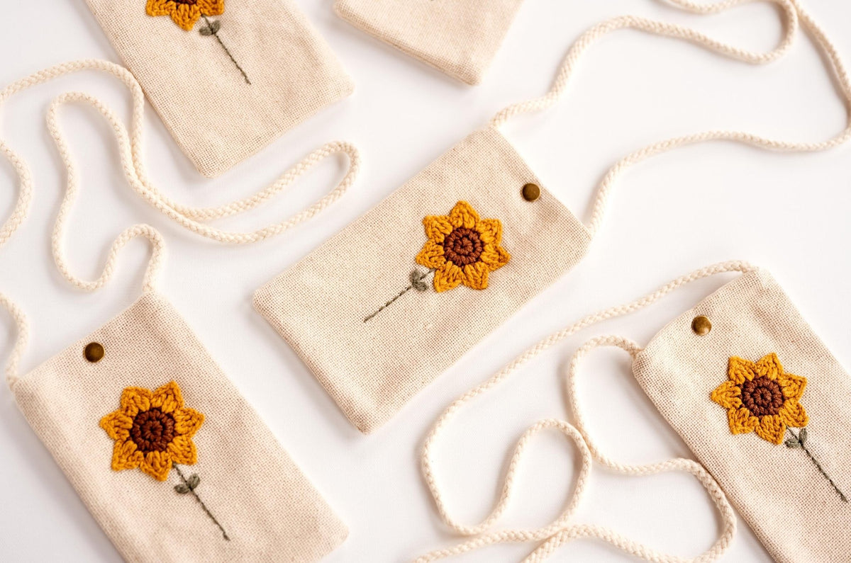 Crossbody Phone Case with Strap - Hemsin Atelier