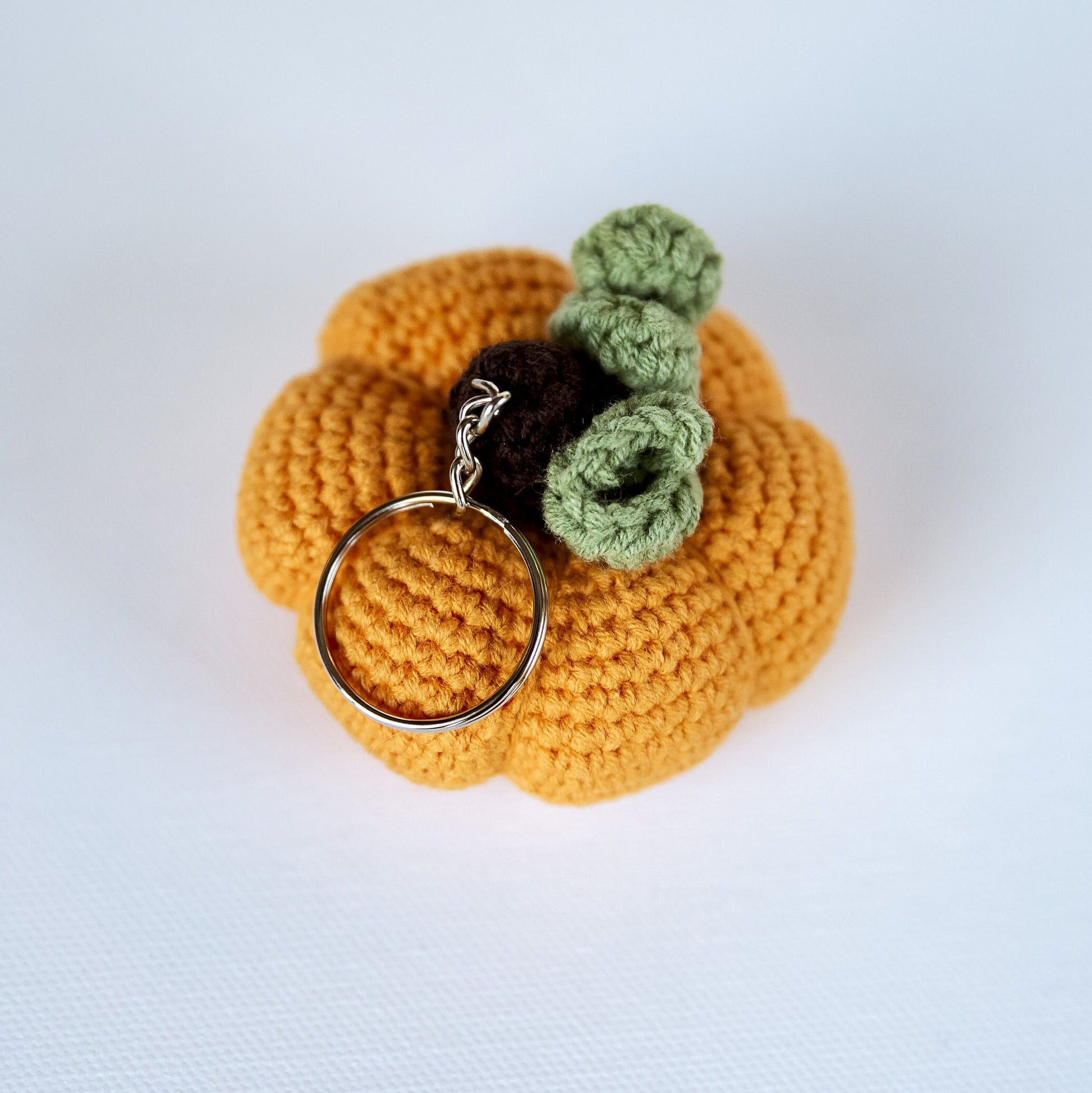 Pumpkin Keychain Kawai Pumpkin Zipper Pull Food Keychain Amigurumi Pumpkin Backpack Charm Stuffed Pumpkin Crochet Keychain Stocking Stuffer