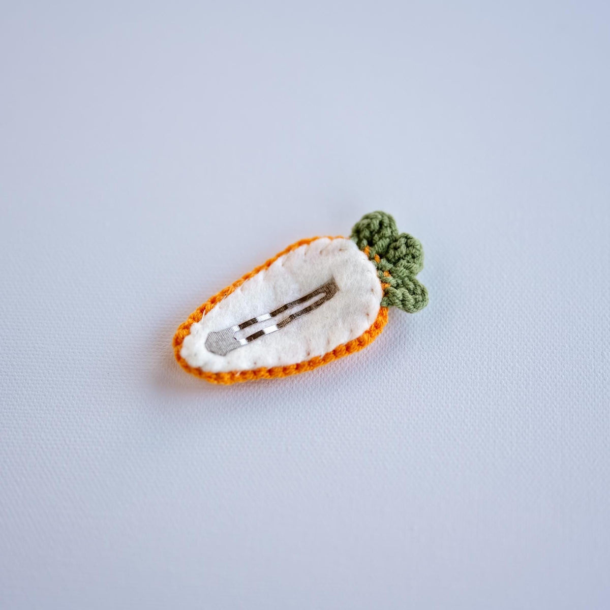 Rabbit & Carrot Hair Clips - Hemsin Atelier