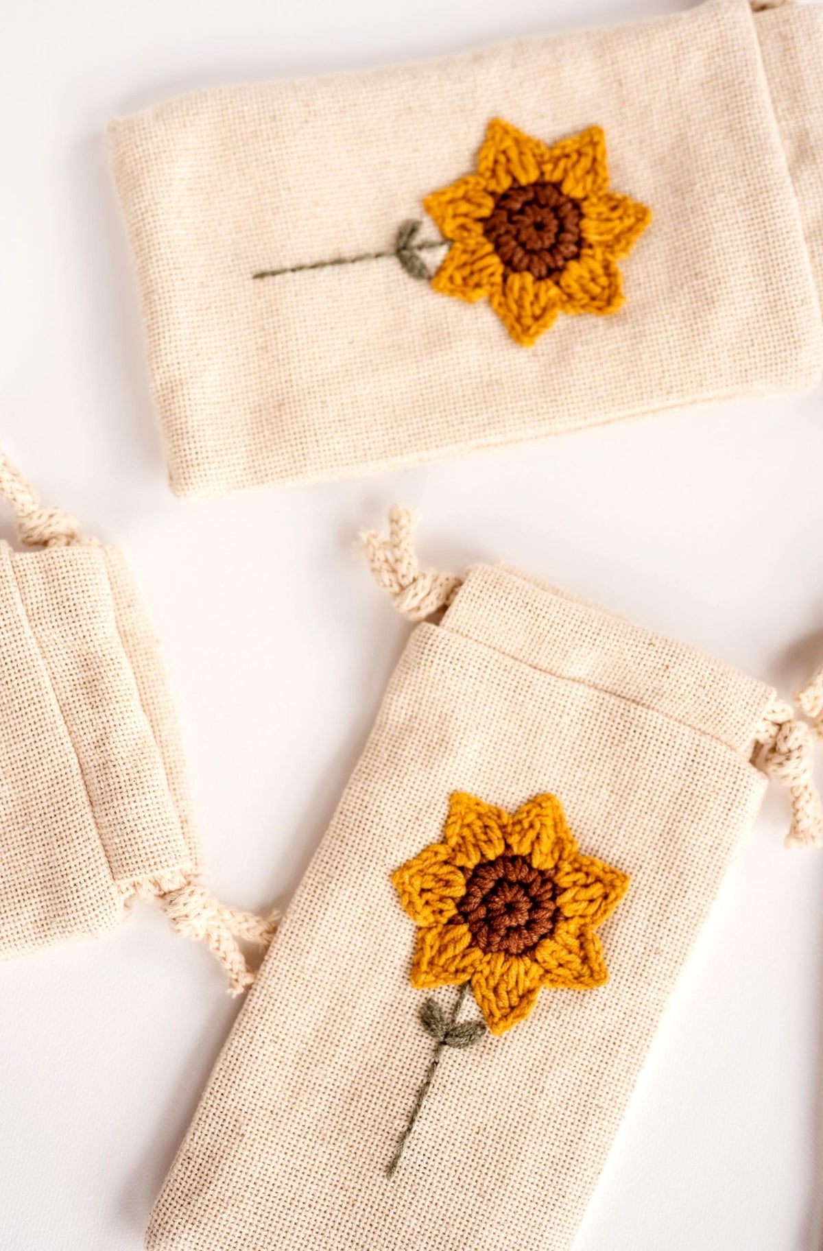 Sunflower Eyeglass Case - Hemsin Atelier