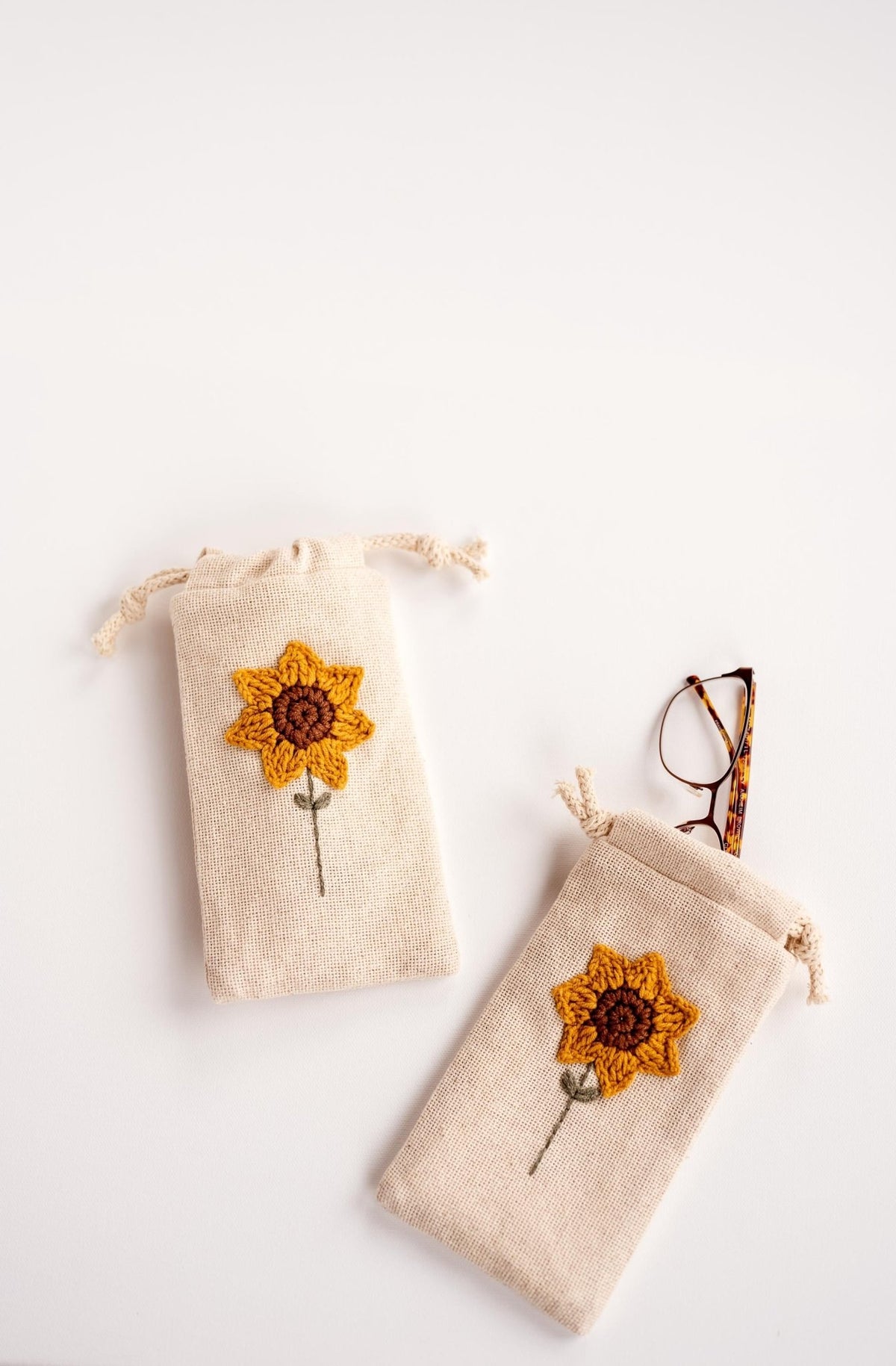 Sunflower Eyeglass Case - Hemsin Atelier