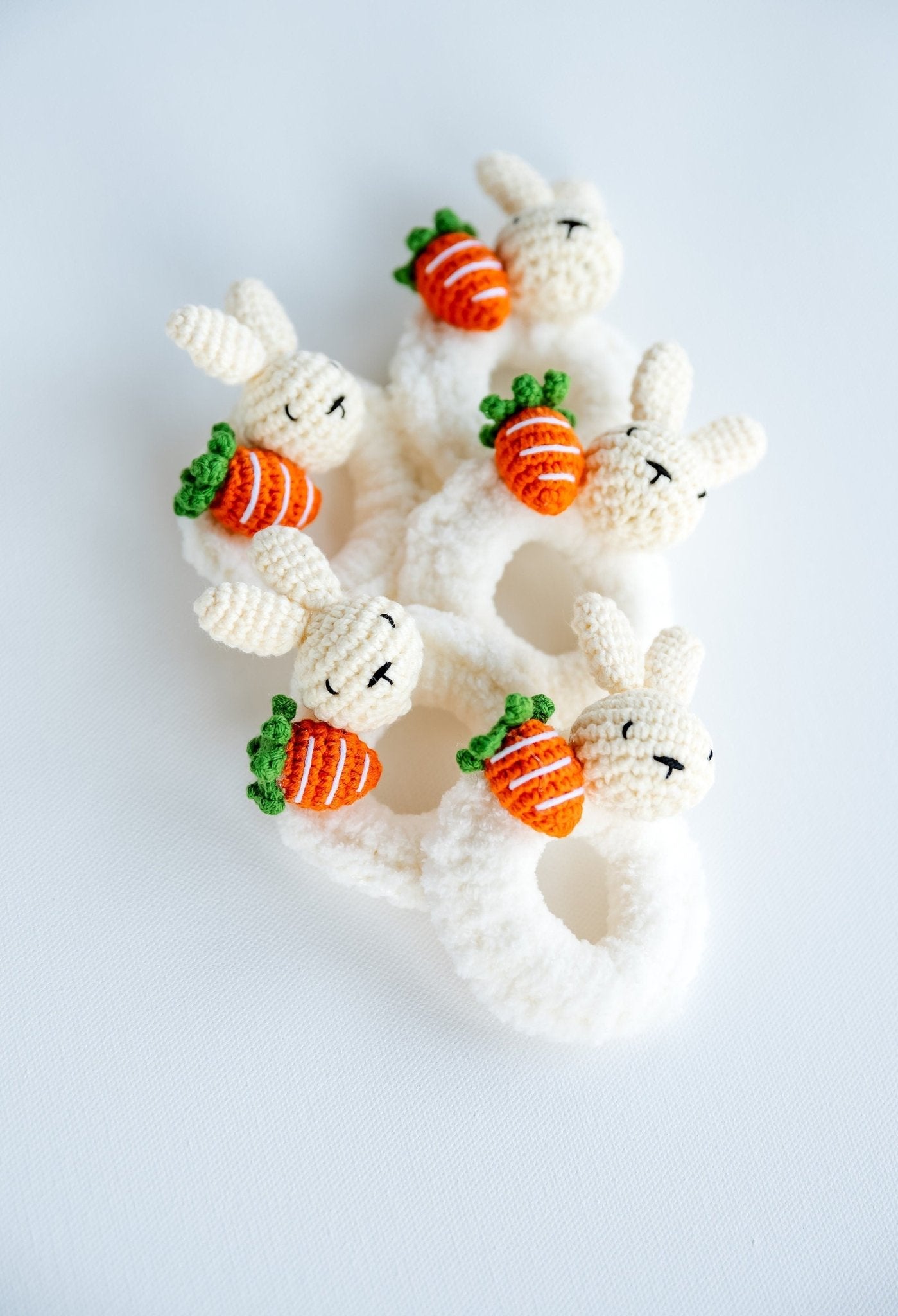 3D Rabbit and Carrot Scrunchies - Hemsin Atelier
