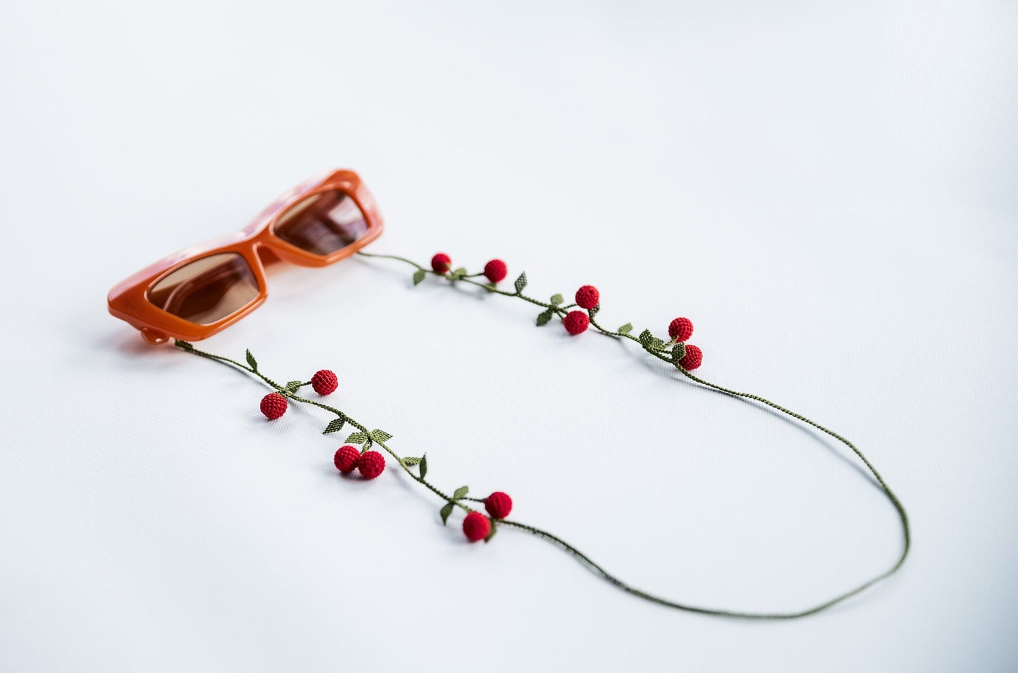 Cherry Eyeglass Chain - Hemsin Atelier