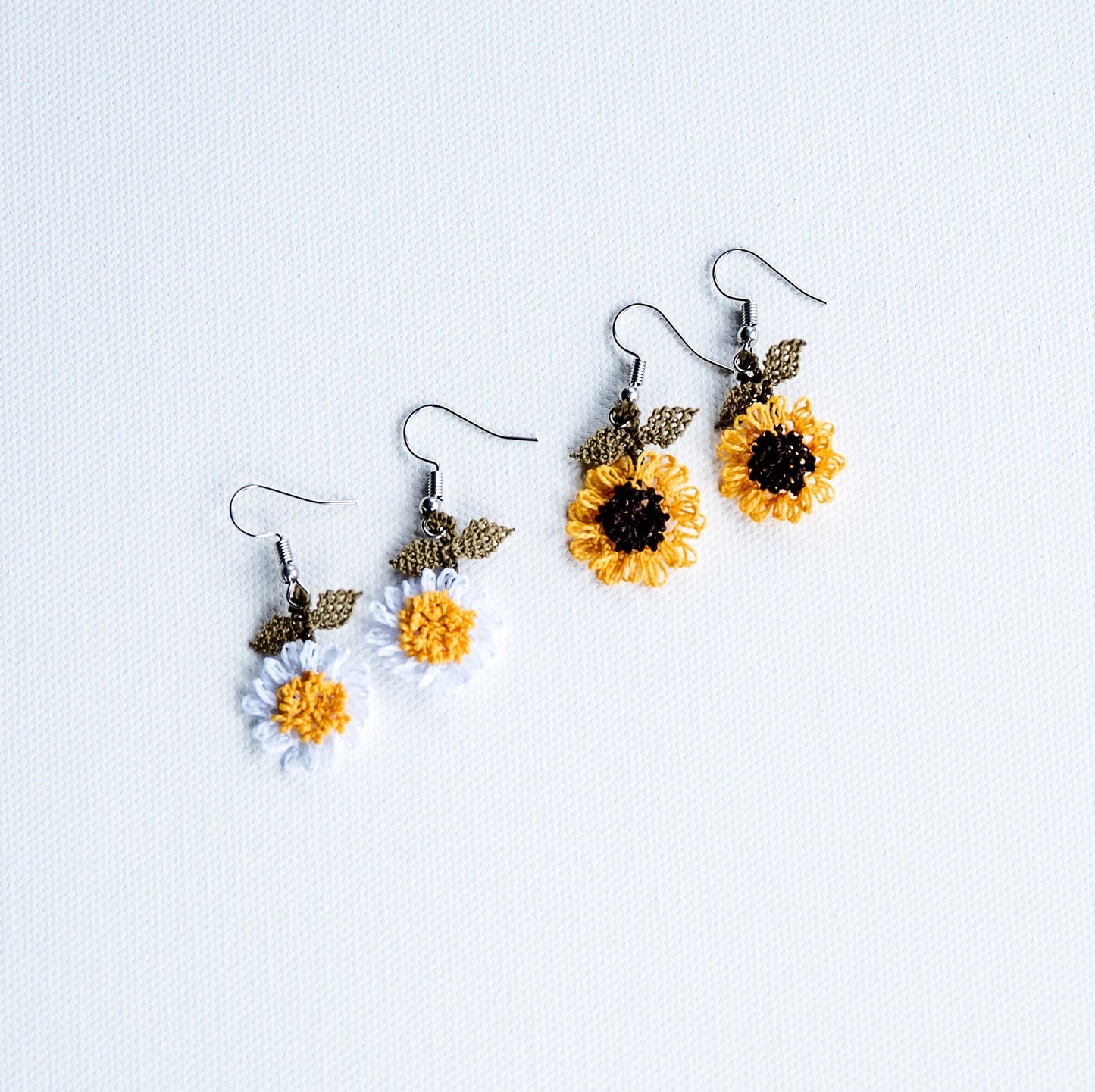 Crochet Daisy and Sunflower Earrings - Hemsin Atelier
