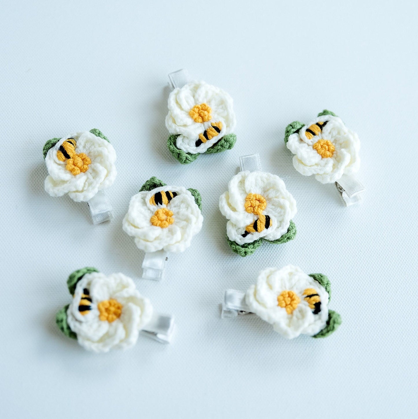 Daisy & Bee Hair Clips - Hemsin Atelier