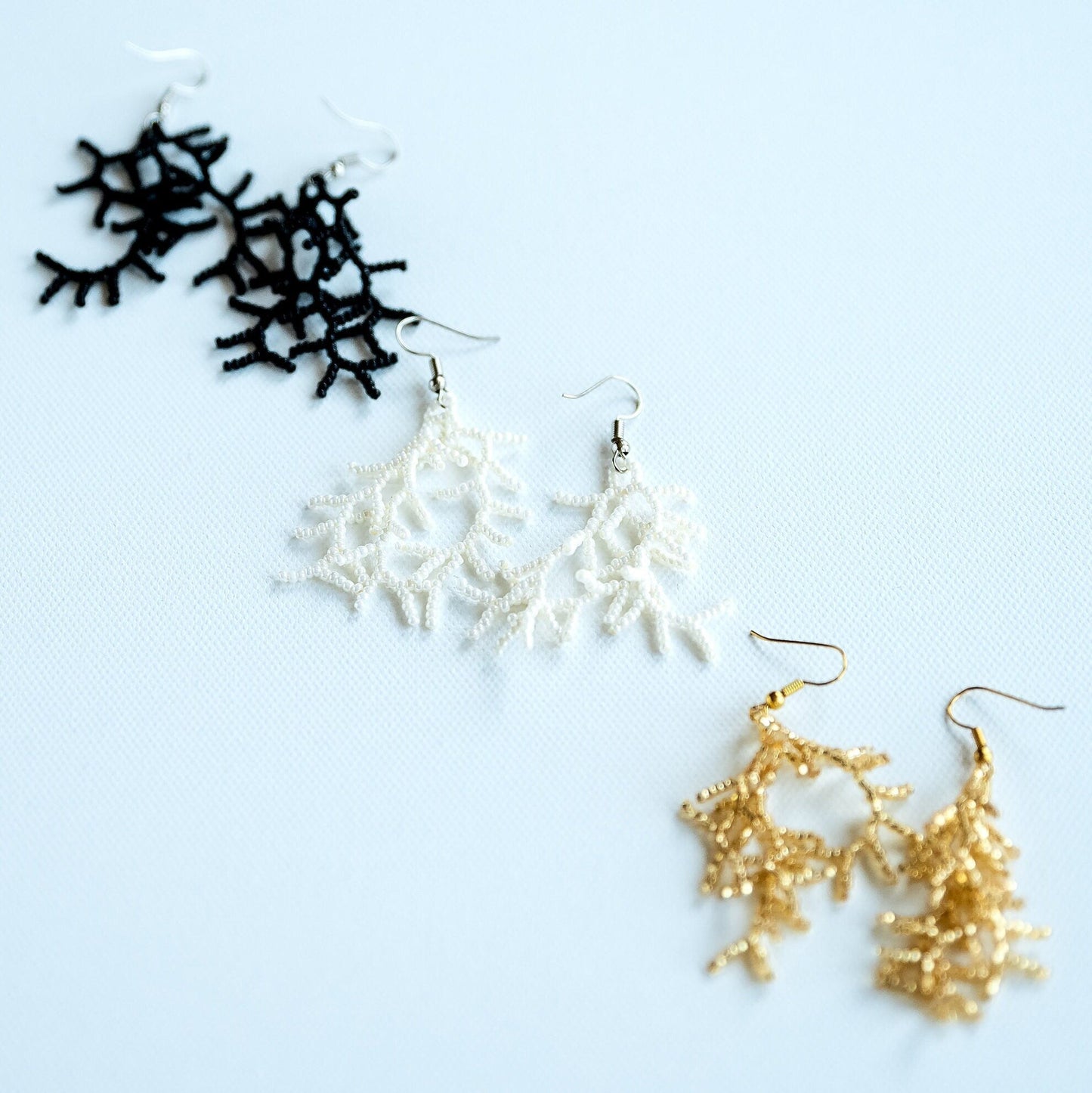 Modern Boho Earrings Coral Earrings Minimal Earrings Handmade Beaded Earrings Lightweight Beach Jewelry Minimal Wedding Earrings - Hemsin Atelier