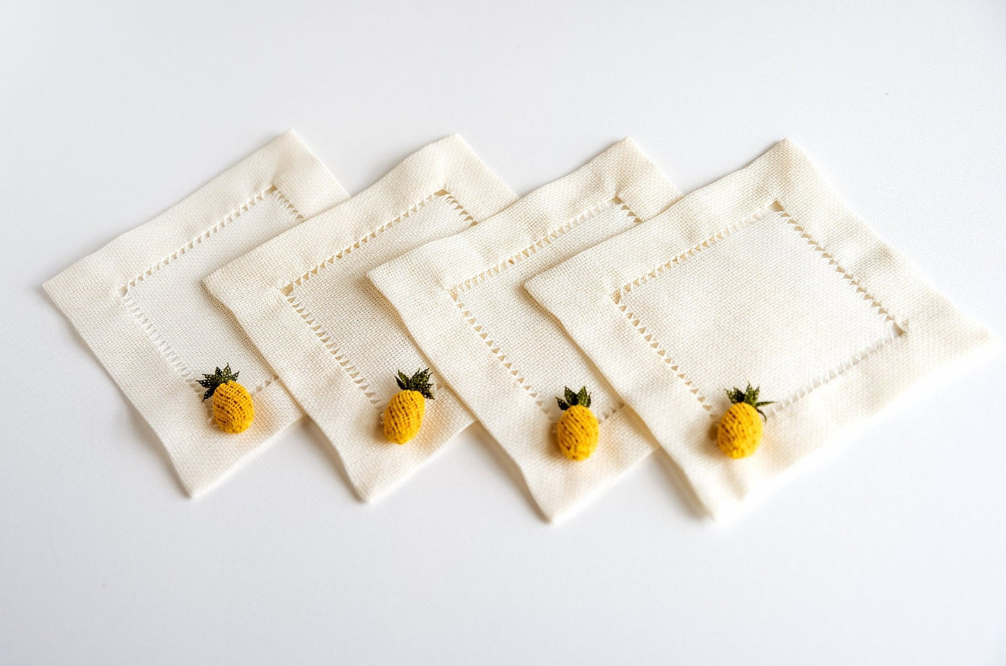 Pineapple Cocktail Napkin 3D Pineapple Cloth Napkin Ananas Linen Napkin Fruit Party Napkin Boho Home Decor Fruit Home Decor Table Top Decor - Hemsin Atelier