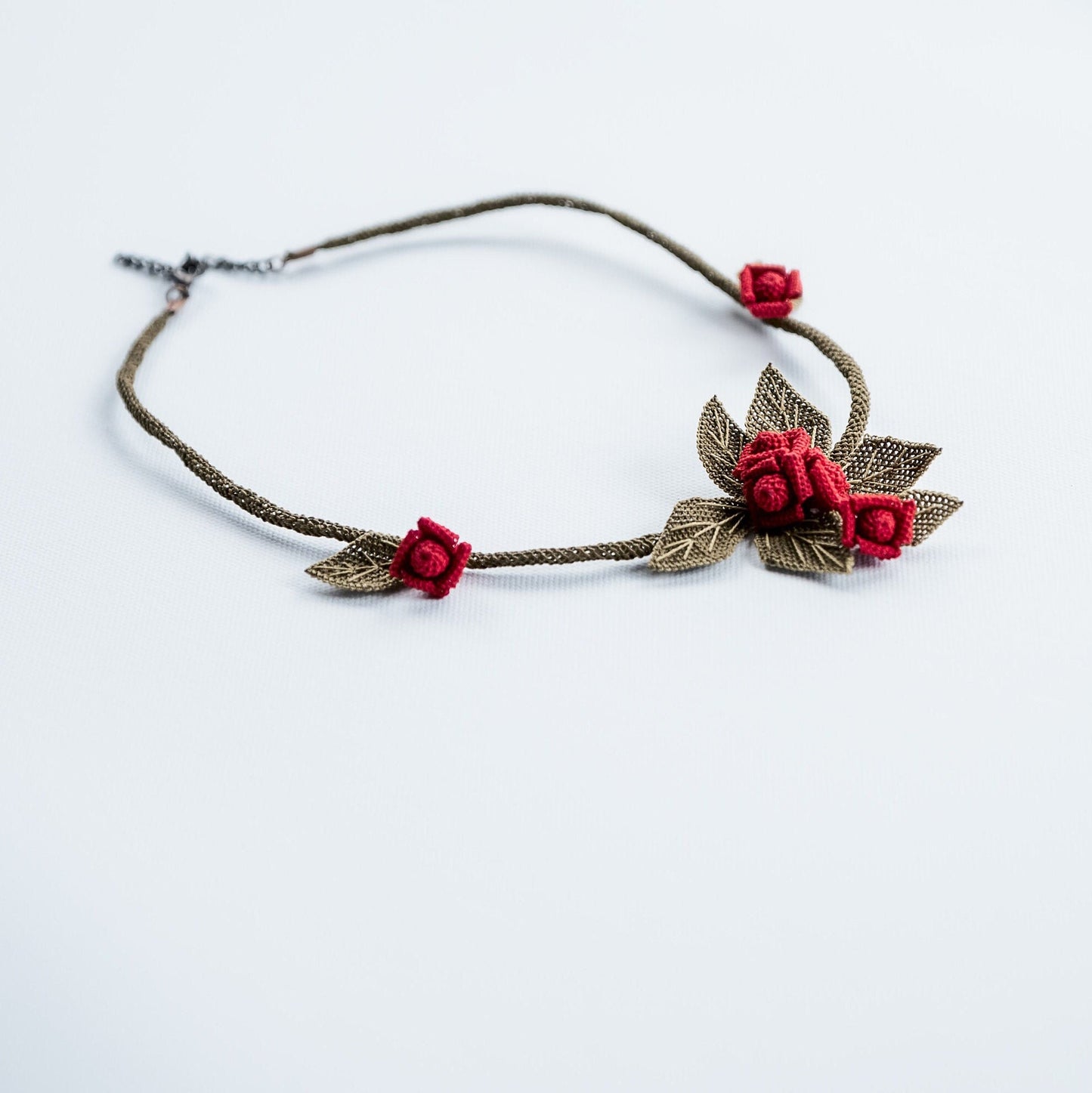 Rose Crochet Necklace - Hemsin Atelier