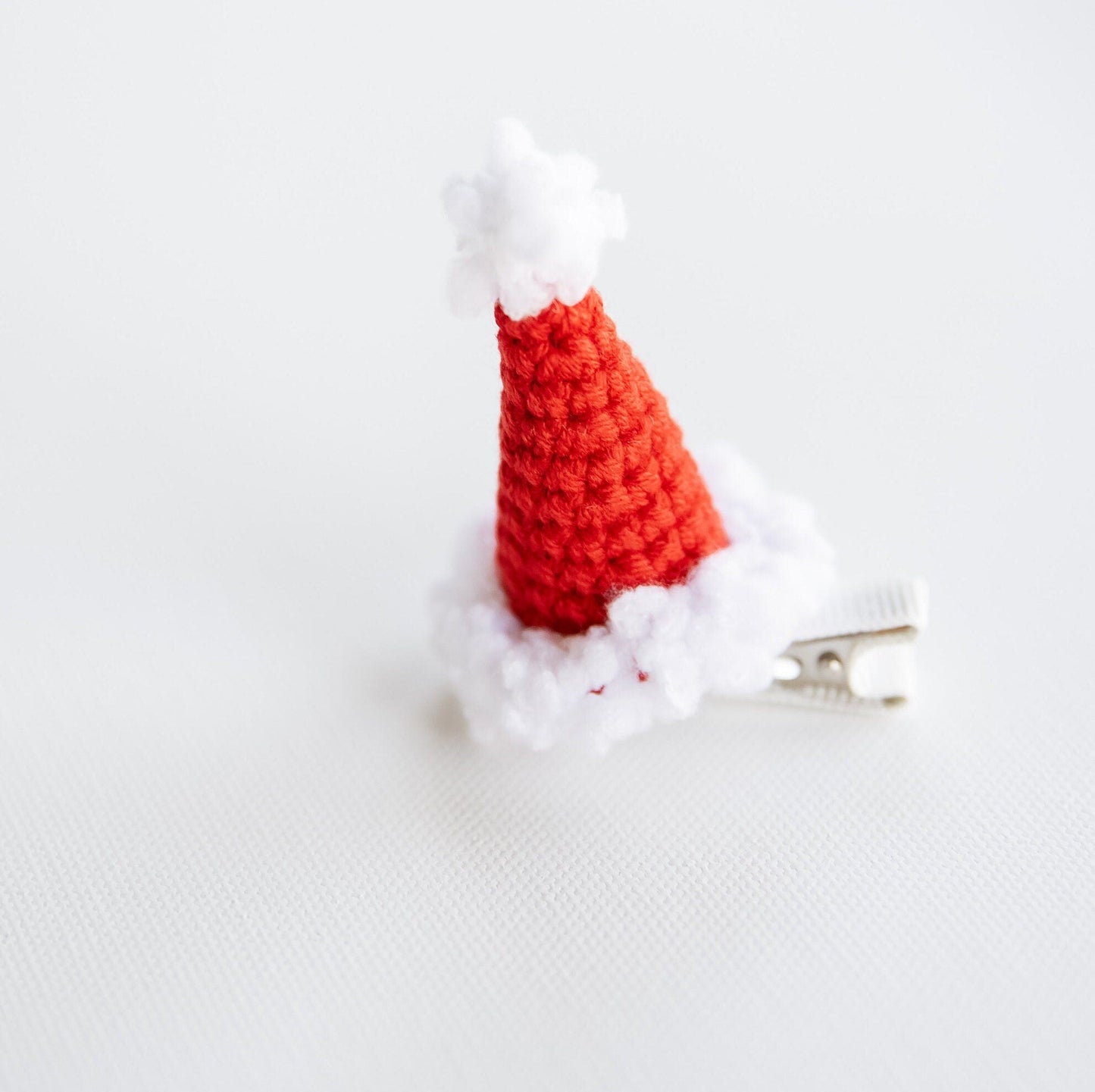 Santa Hat Hair Clip - Hemsin Atelier